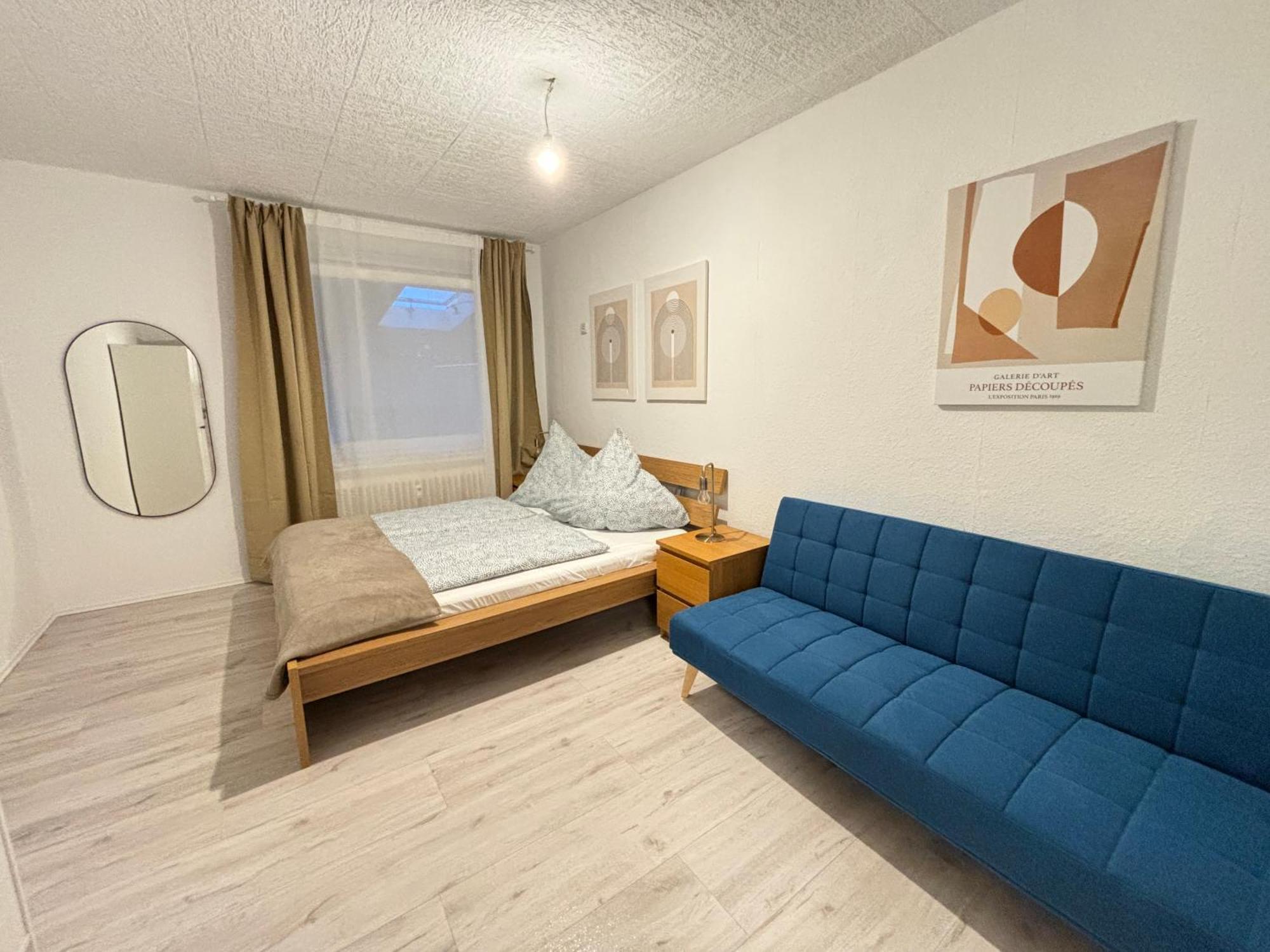 140Qm - 4 Zimmer- Parkplatz - Autobahn - Blauer See - Mallibase Apartments 가르브센 외부 사진